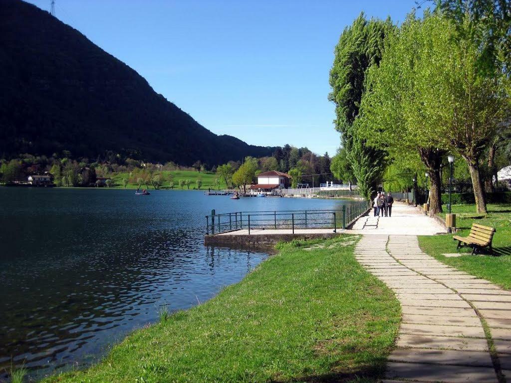 诺特和迪住宿加早餐旅馆 Monasterolo del Castello 外观 照片